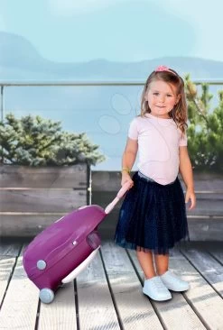 Set Wickelkoffer Mit Puppenbett Und Stuhl Violette Baby Nurse Smoby Und Eine 32 Cm Große Puppe Mit Einer Trage Und Einer Milchflasche -Spielzeugpuppen Geschäft 220346 b smoby prebalovaci kufrik 4