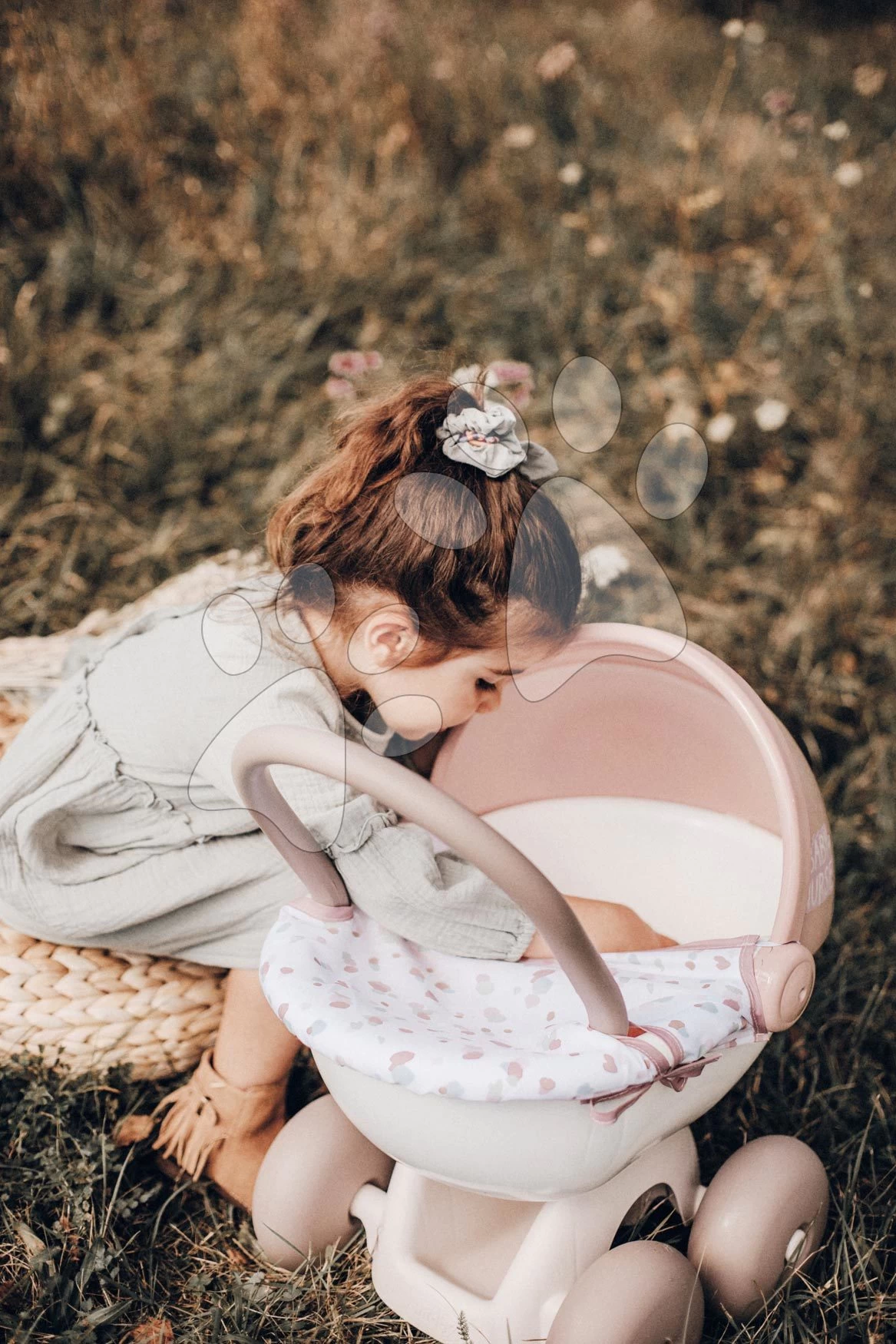 Set Spielhaus Für Die Puppe Large Doll's Play Center Natur D'Amour Baby Nurse Smoby Und Ein Kinderwagen Mit Einem Schlafsack Und Einer 32-cm-Puppe 220376-2 10 Set Spielhaus Für Die Puppe Large Doll's Play Center Natur D'Amour Baby Nurse Smoby Und Ein Kinderwagen Mit Einem Schlafsack Und Einer 32-cm-Puppe 220376-2 – Bild 8