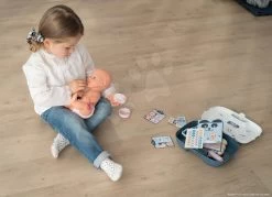 Set Spielhaus Für Die Puppe Large Doll's Play Center Natur D'Amour Baby Nurse Smoby Und Ein Kinderwagen Für Zwillinge Mit Einem Känguru Und Einem Medizinischen Koffer -Spielzeugpuppen Geschäft 240301 o smoby kufrik