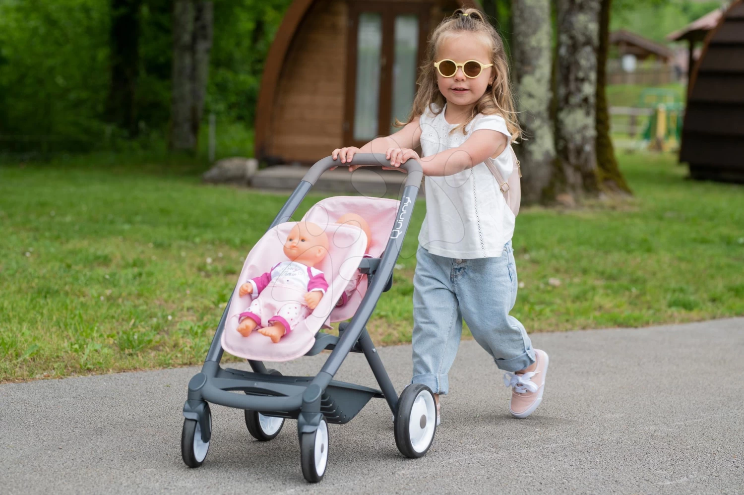 Puppenwagen Für Zwillinge Powder Pink Maxi Cosi&Quinny Smoby Mit Sicherheitsgurt Für 42 Cm Große Puppen 13 Puppenwagen Für Zwillinge Powder Pink Maxi Cosi&Quinny Smoby Mit Sicherheitsgurt Für 42 Cm Große Puppen – Bild 11
