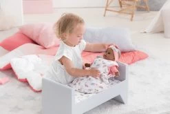 Kinderbett Mon Premier Poupon Bébé Corolle Mit Kissen Und Steppdecke Für 30-42 Cm Große Puppe Ab 18 Monaten 33 Kinderbett Mon Premier Poupon Bébé Corolle Mit Kissen Und Steppdecke Für 30-42 Cm Große Puppe Ab 18 Monaten -Spielzeugpuppen Geschäft frn87 m corolle crib bed